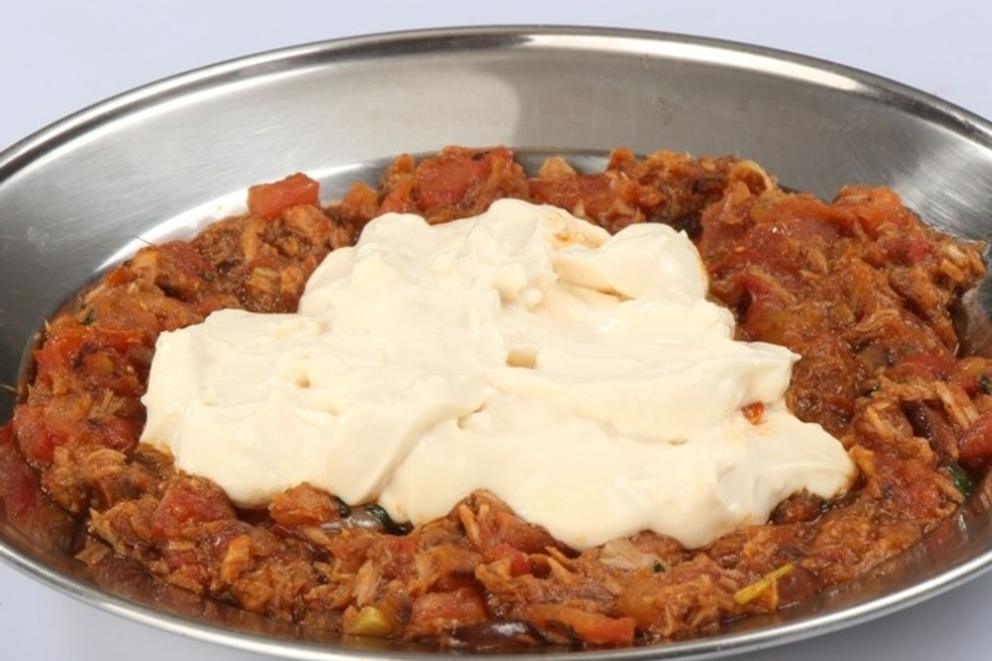 تونة بالجبن