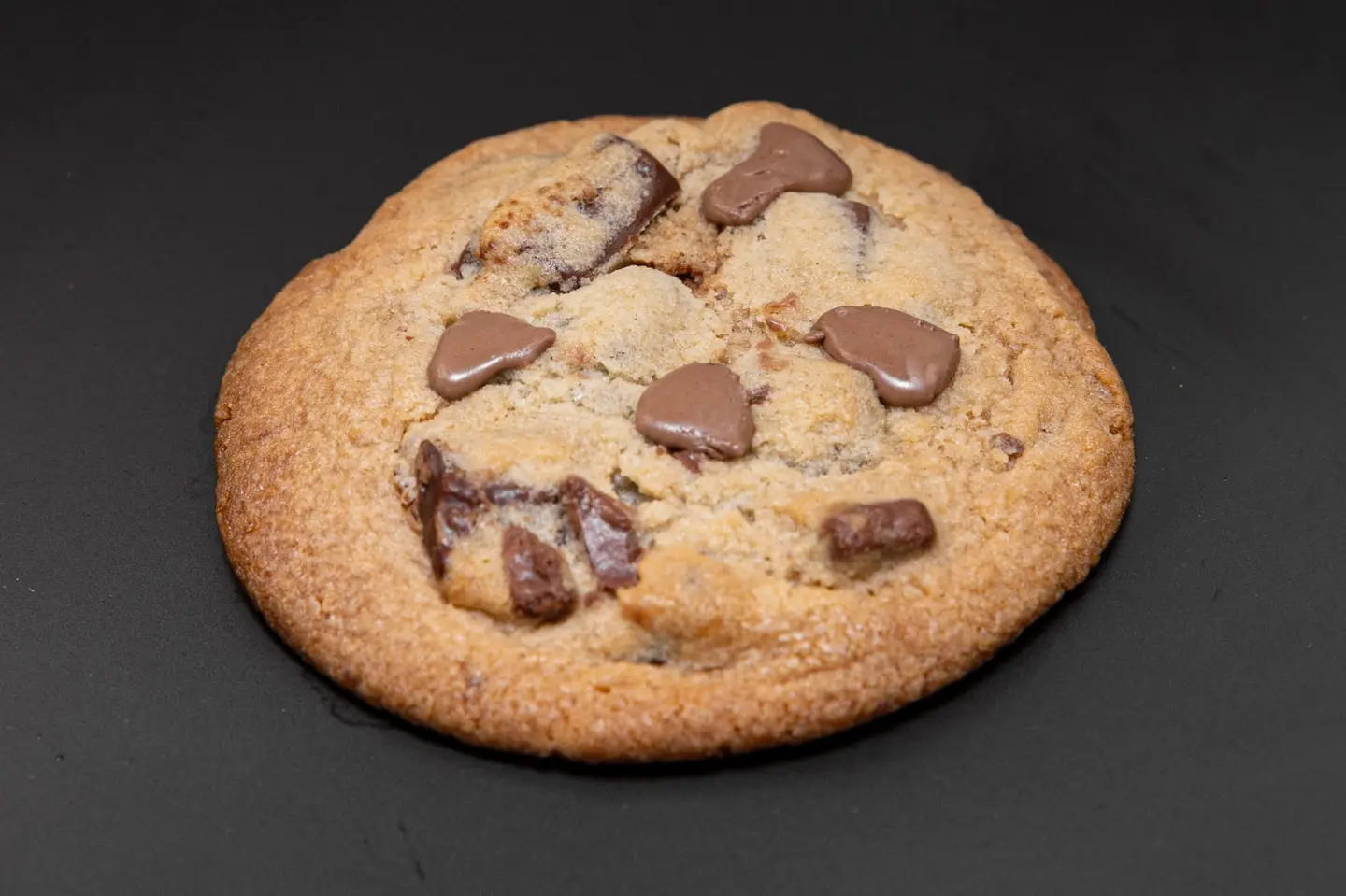 Vanilla Cookies With Chocolate Chips
