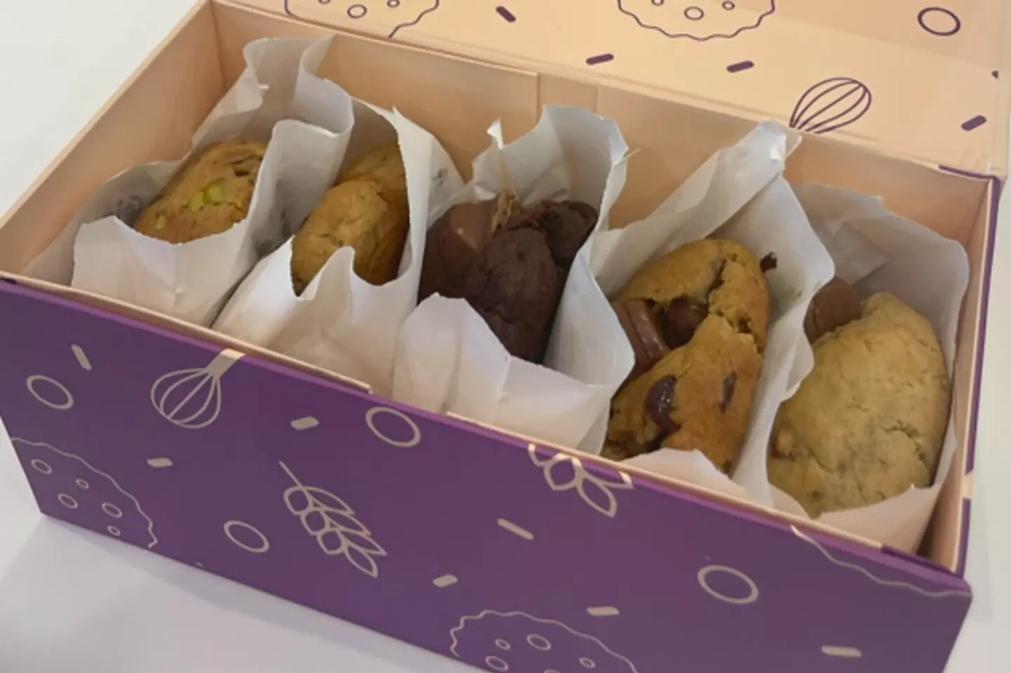 Assorted Cookies Box 5 Pieces