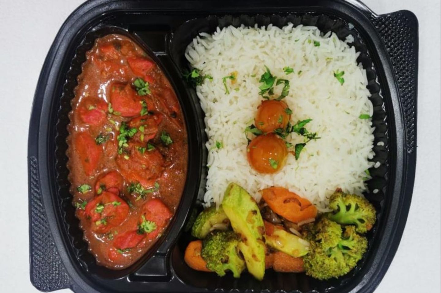 Chicken Tikka Meal With White Rice And Sauteed Vegetables