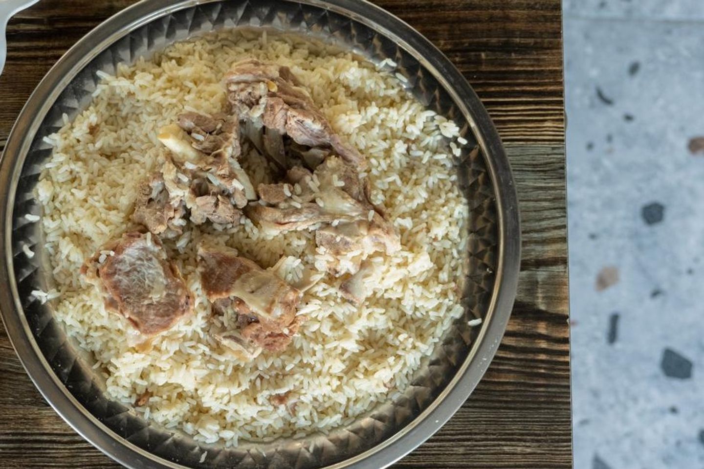 نص كيلو مضغوط لحم