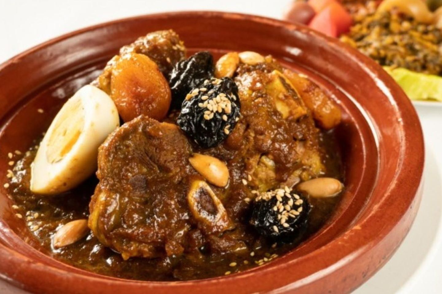 طاجن لحم برقوق