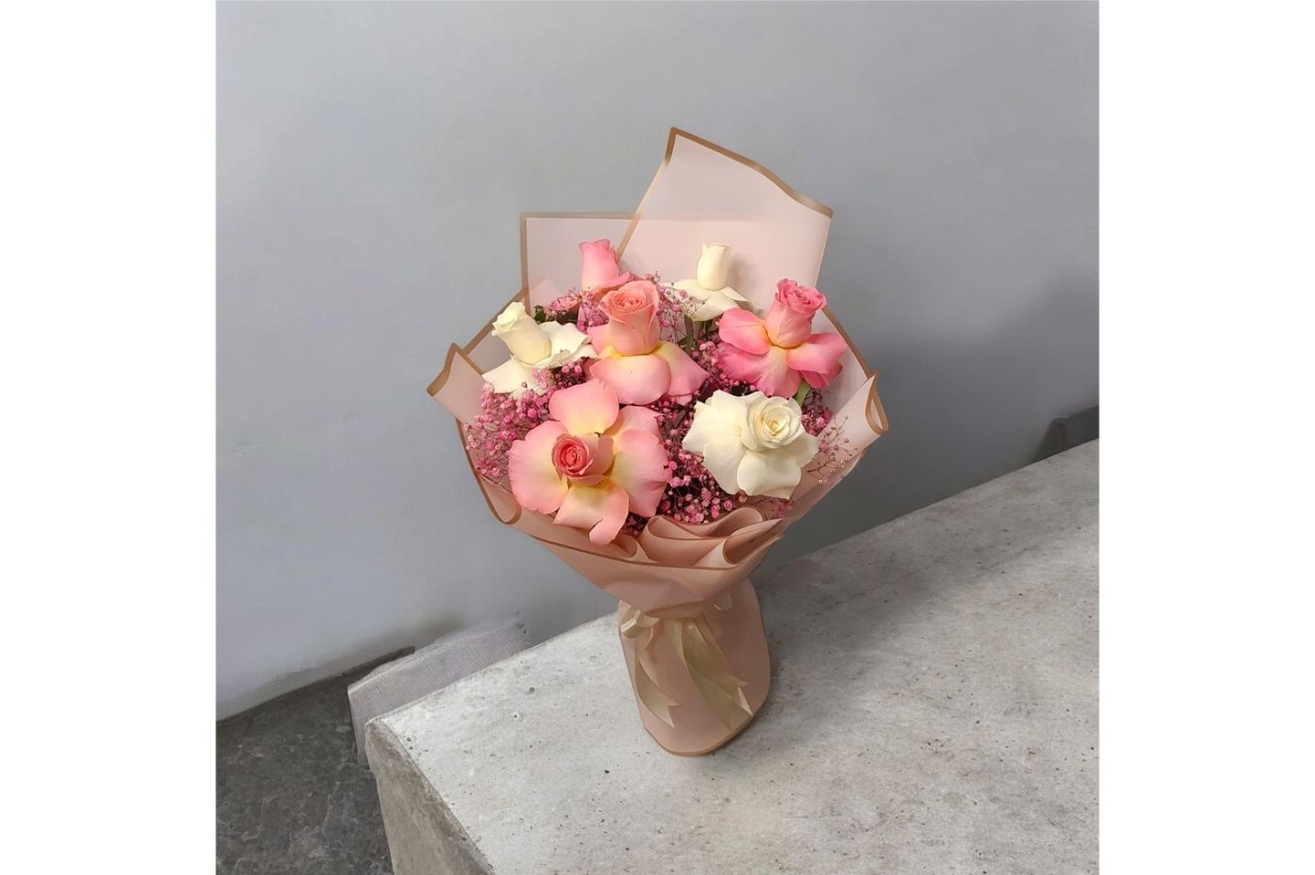 Bouquet Of Gypsophila And Roses