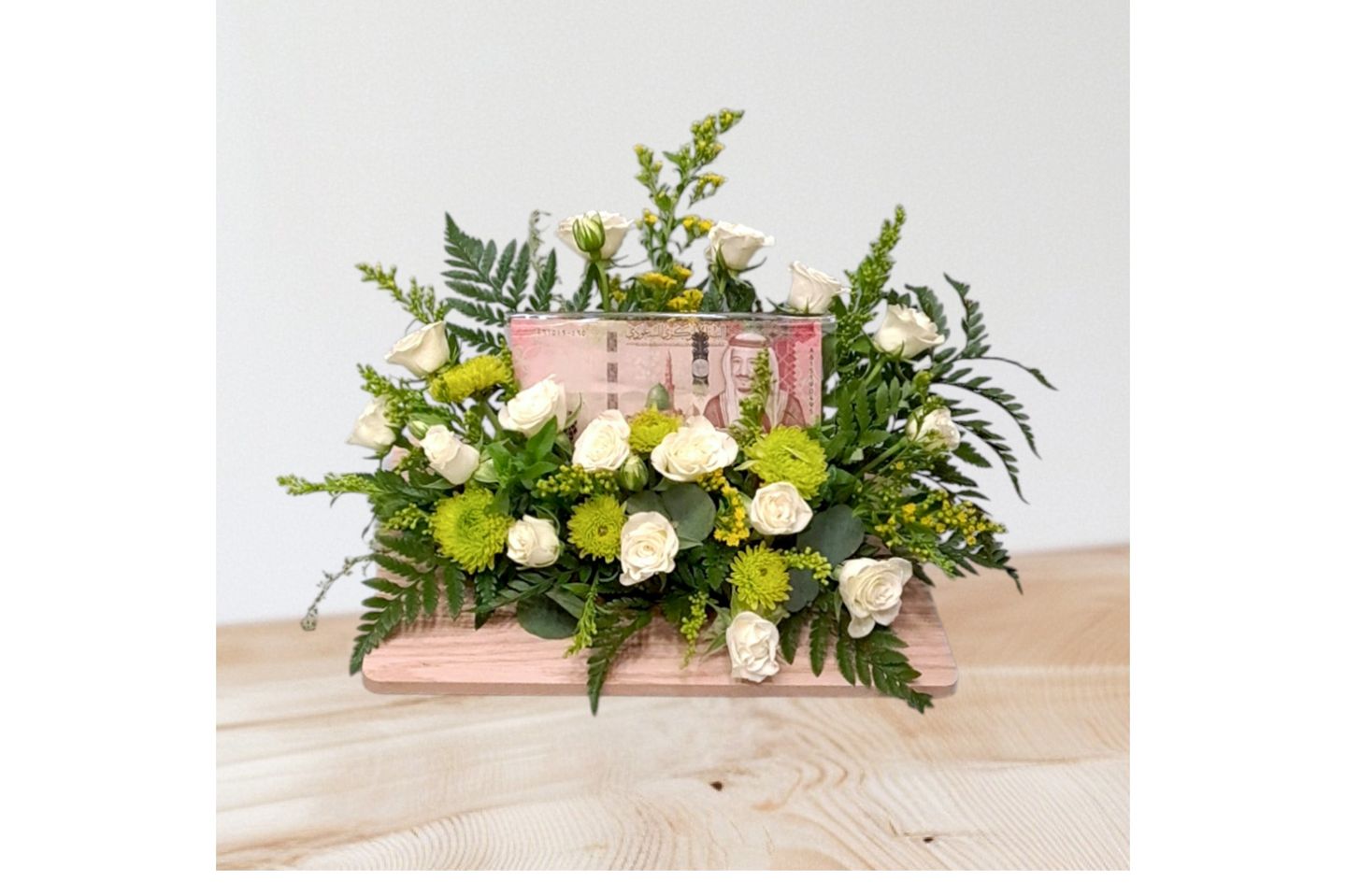 Natural Rose Stand With Acrylic Box