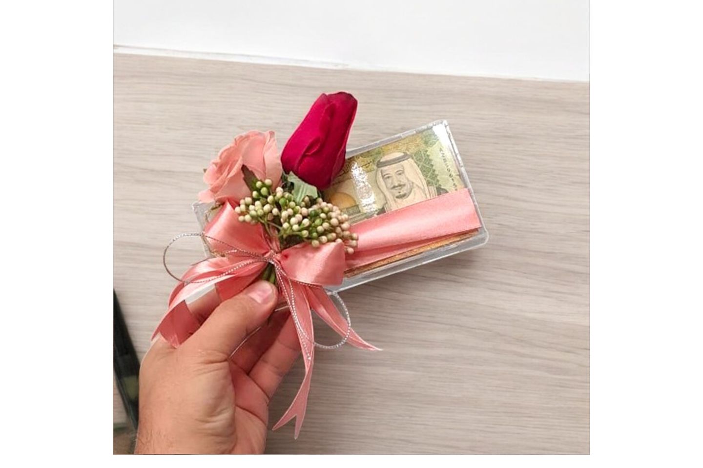 Artificial Rose Acrylic Box