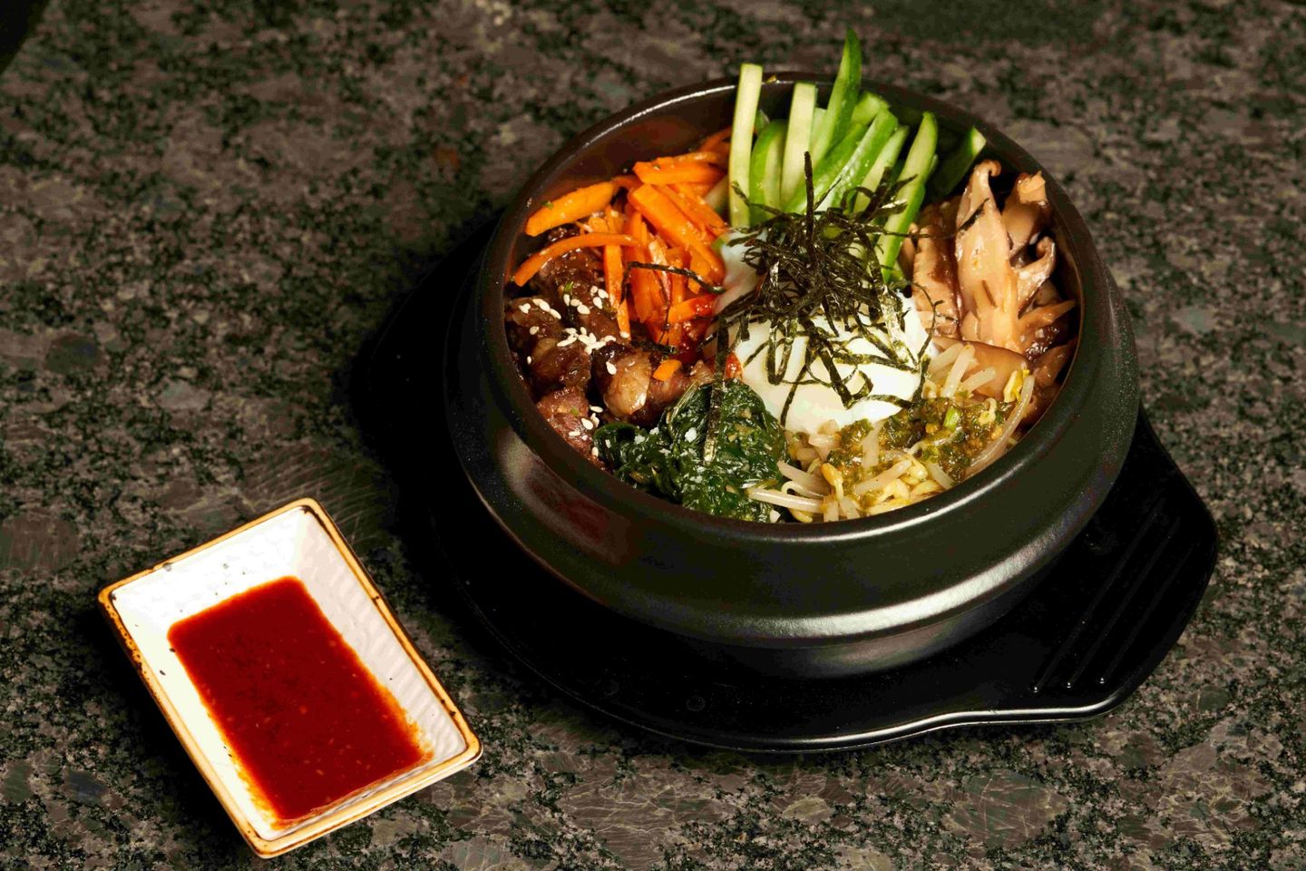 Dolsot Bibimbap