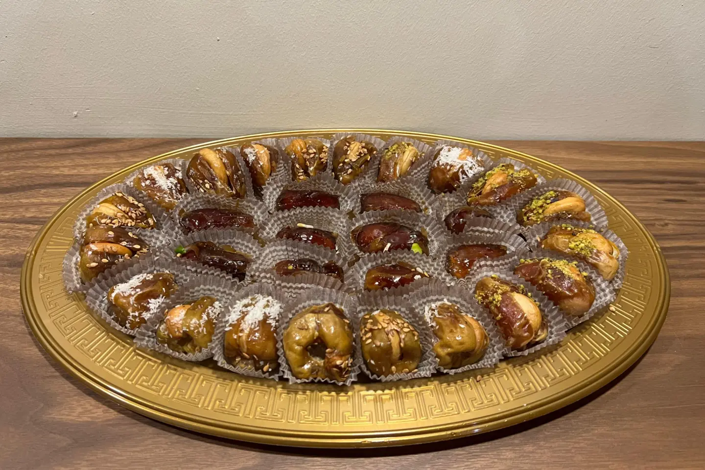 Dates Nuts Plate