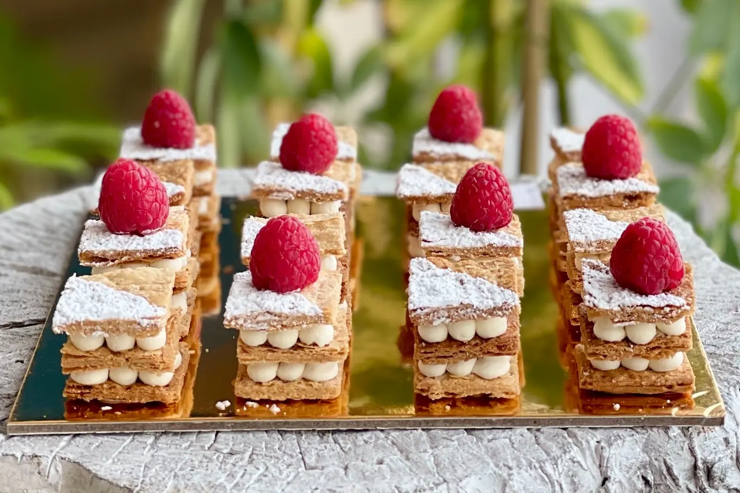 Mini Raspberry Millefeuille 16 Pieces