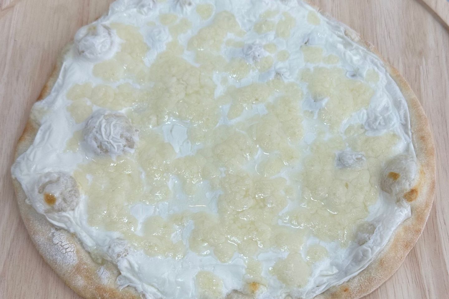 Labneh With Cheese