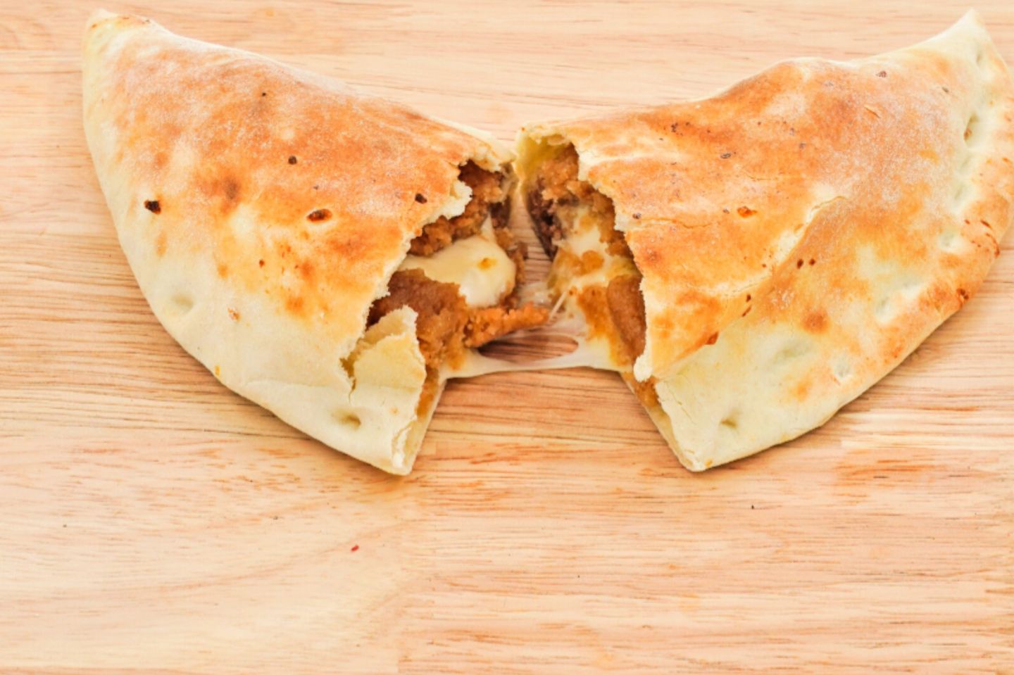 Manouqsha Kunafa   Cheese
