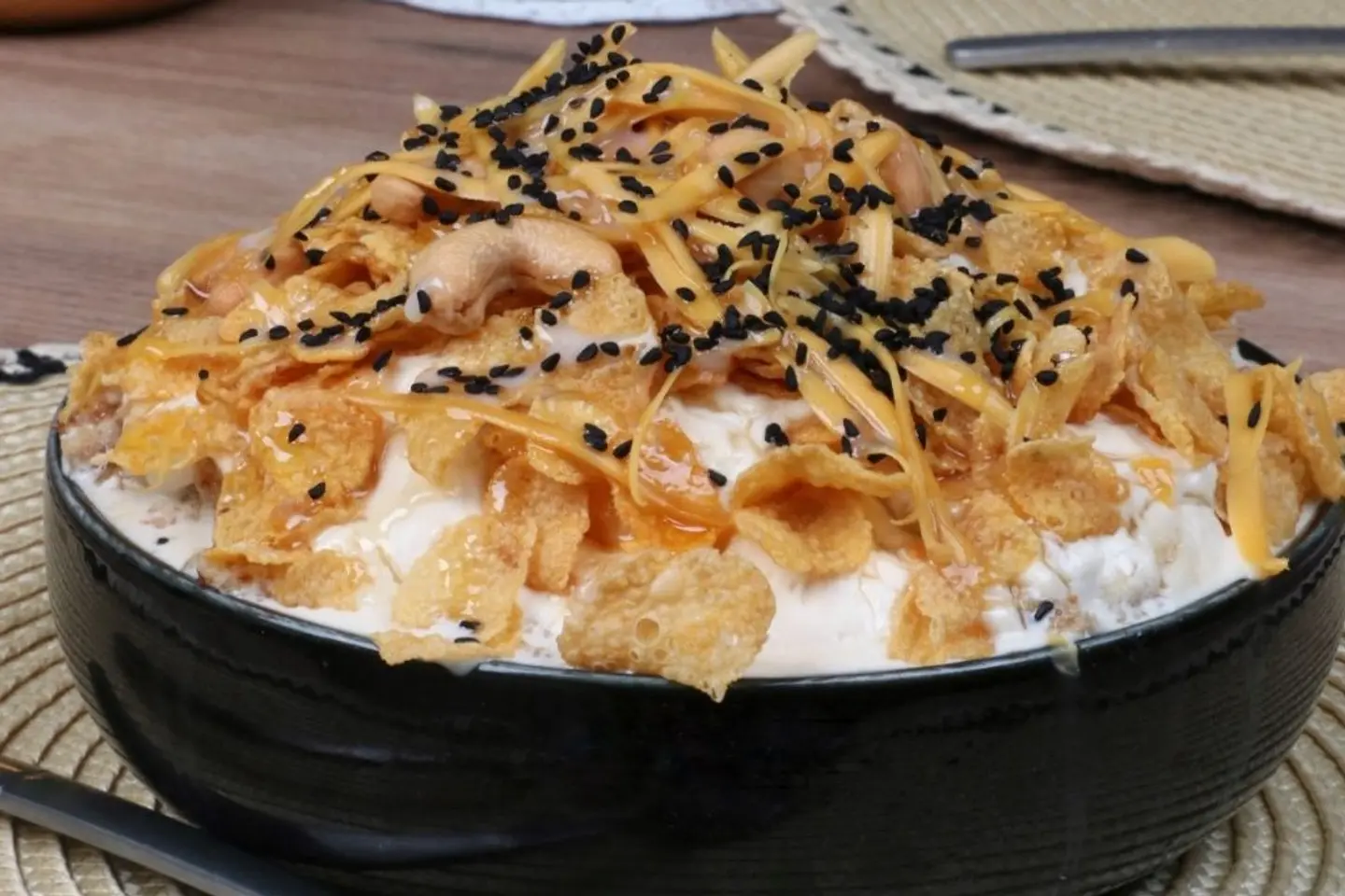 معصوب أموريس