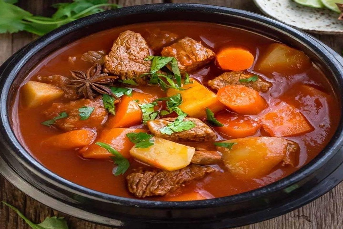 Vegetable Salona With Meat