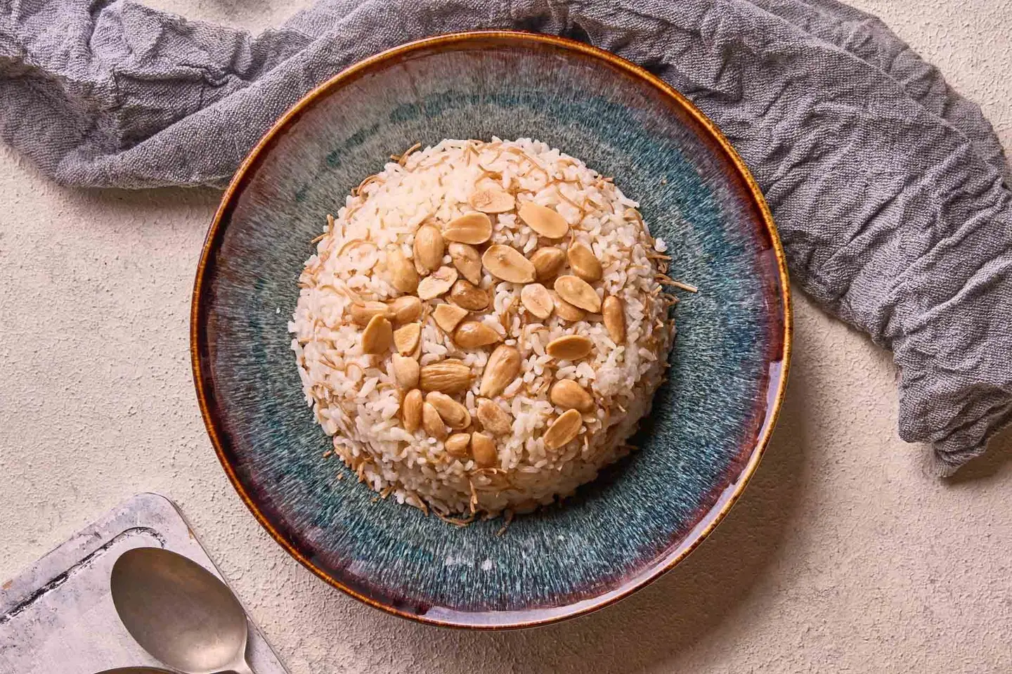 ارز بالشعيريه