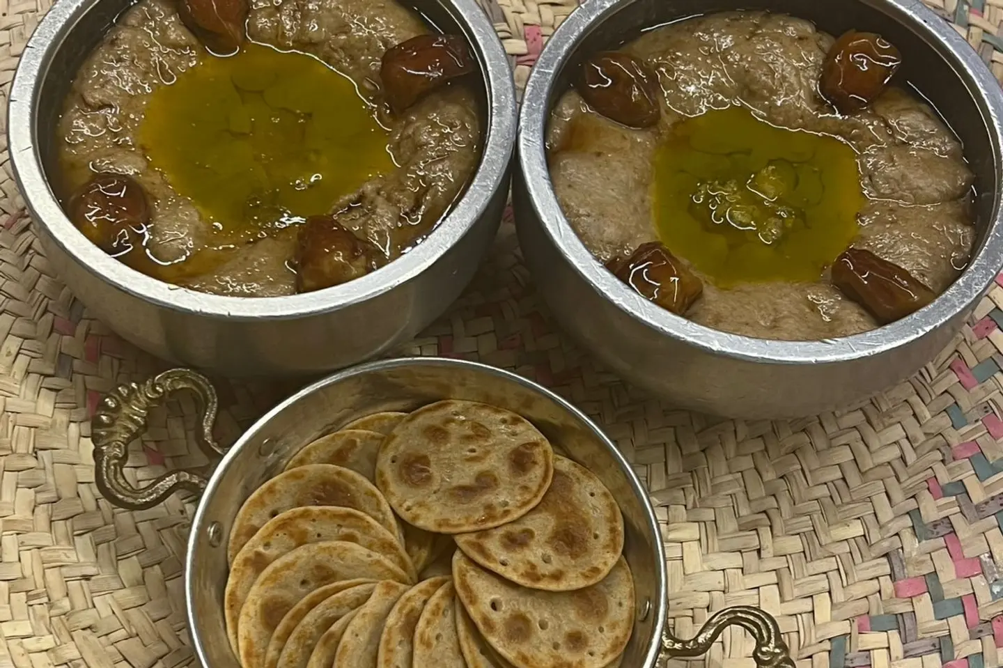كومبو العريكة مع السمن والعسل