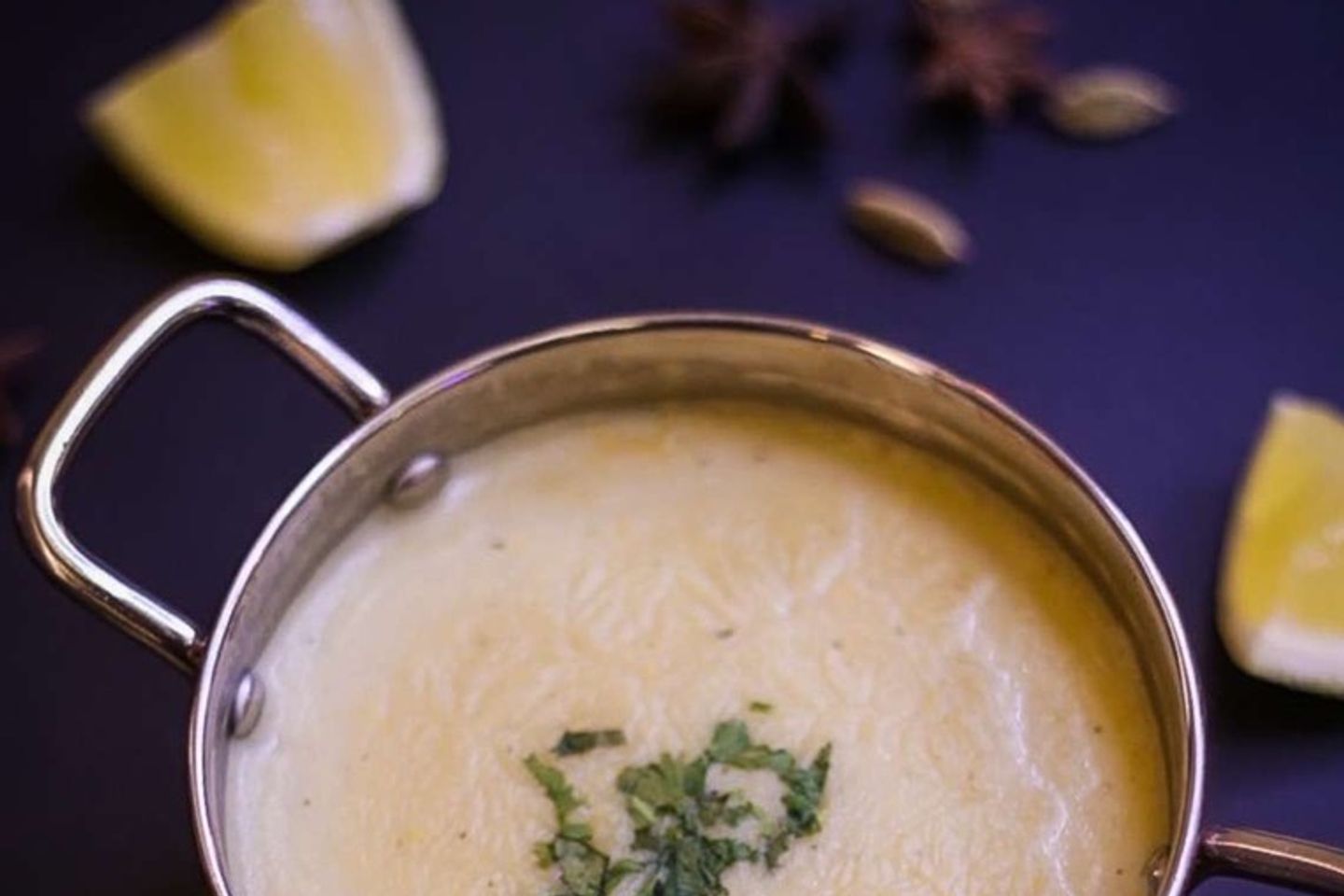 شوربة دجاج بالكريمه