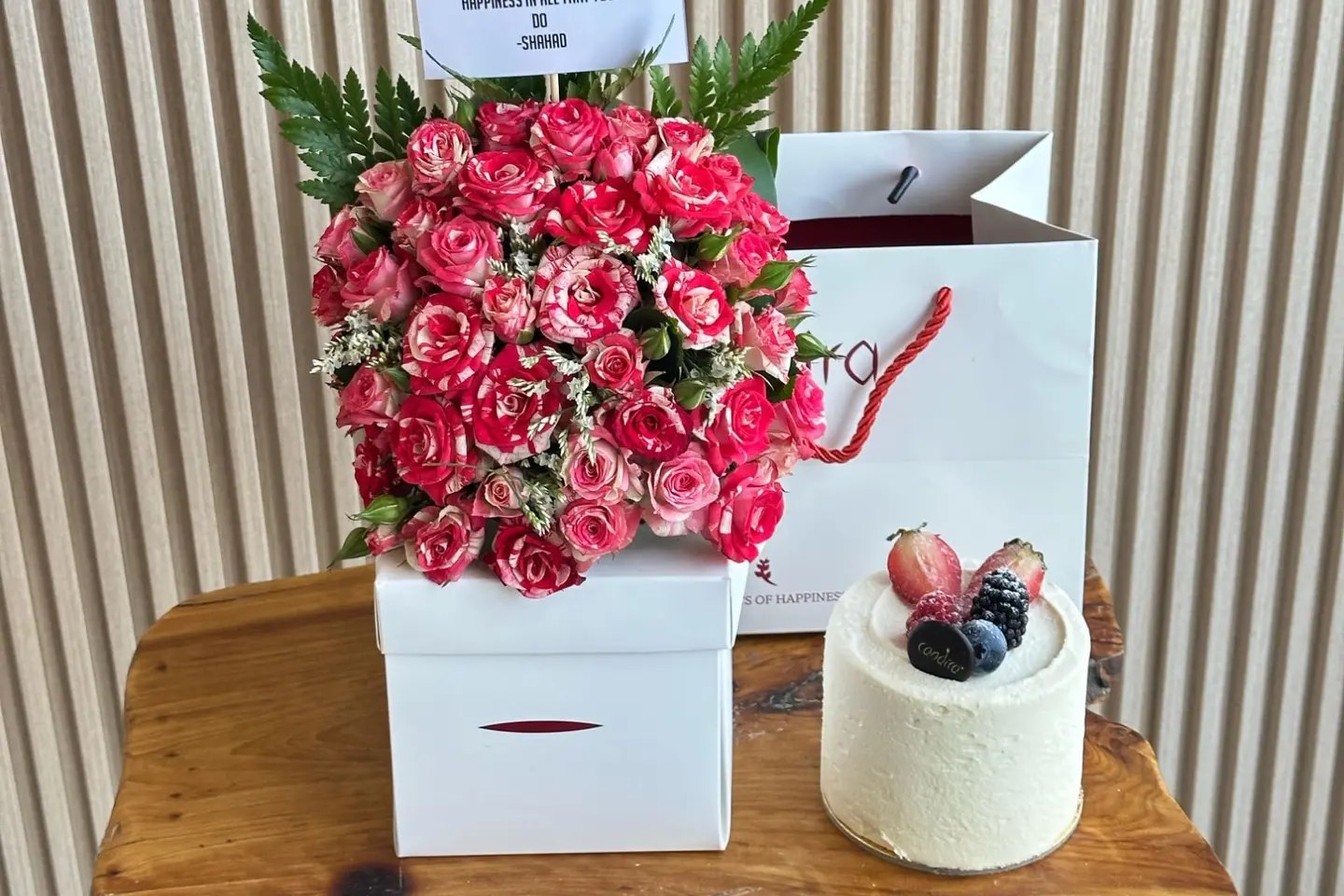 فازة ورد النخبة