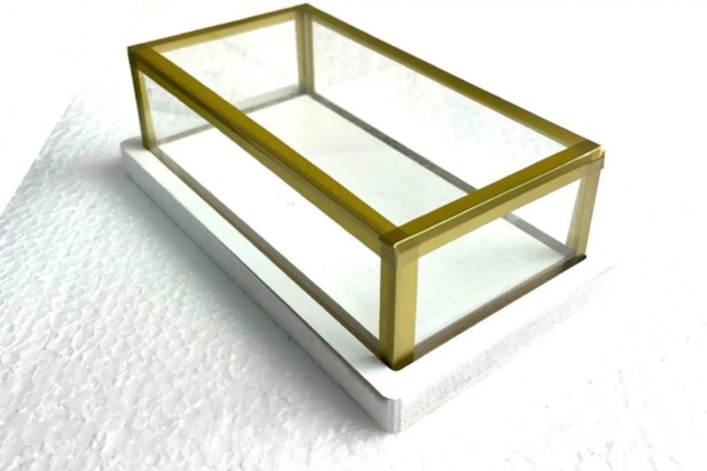 بوكس ذهبي قزاز لتقديم مبلغ مالي