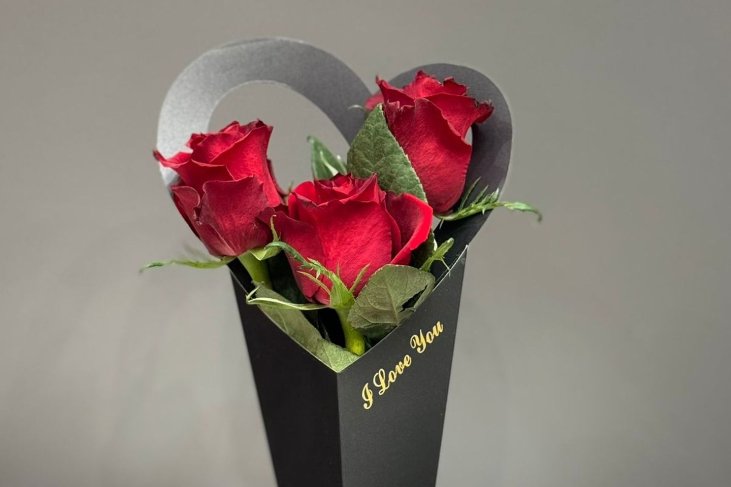 3 Roses