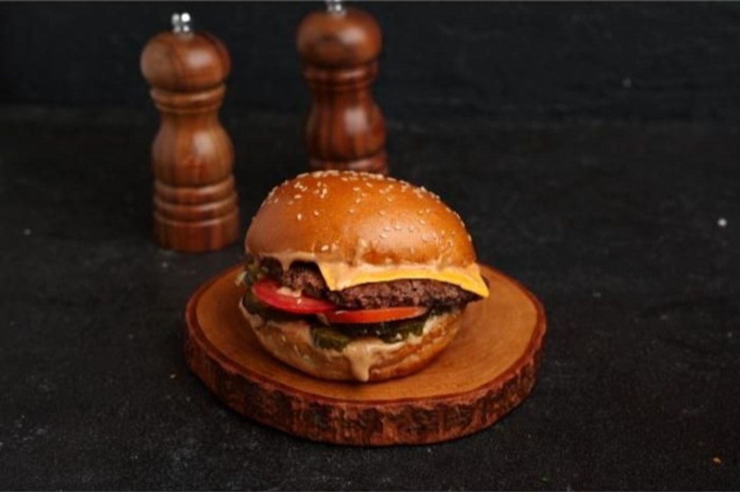 Classic Beef Large
