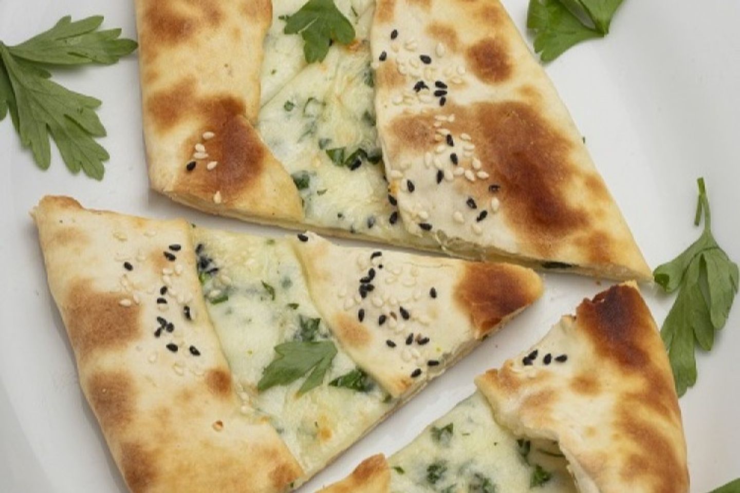 فطيرة جبن عكاوي