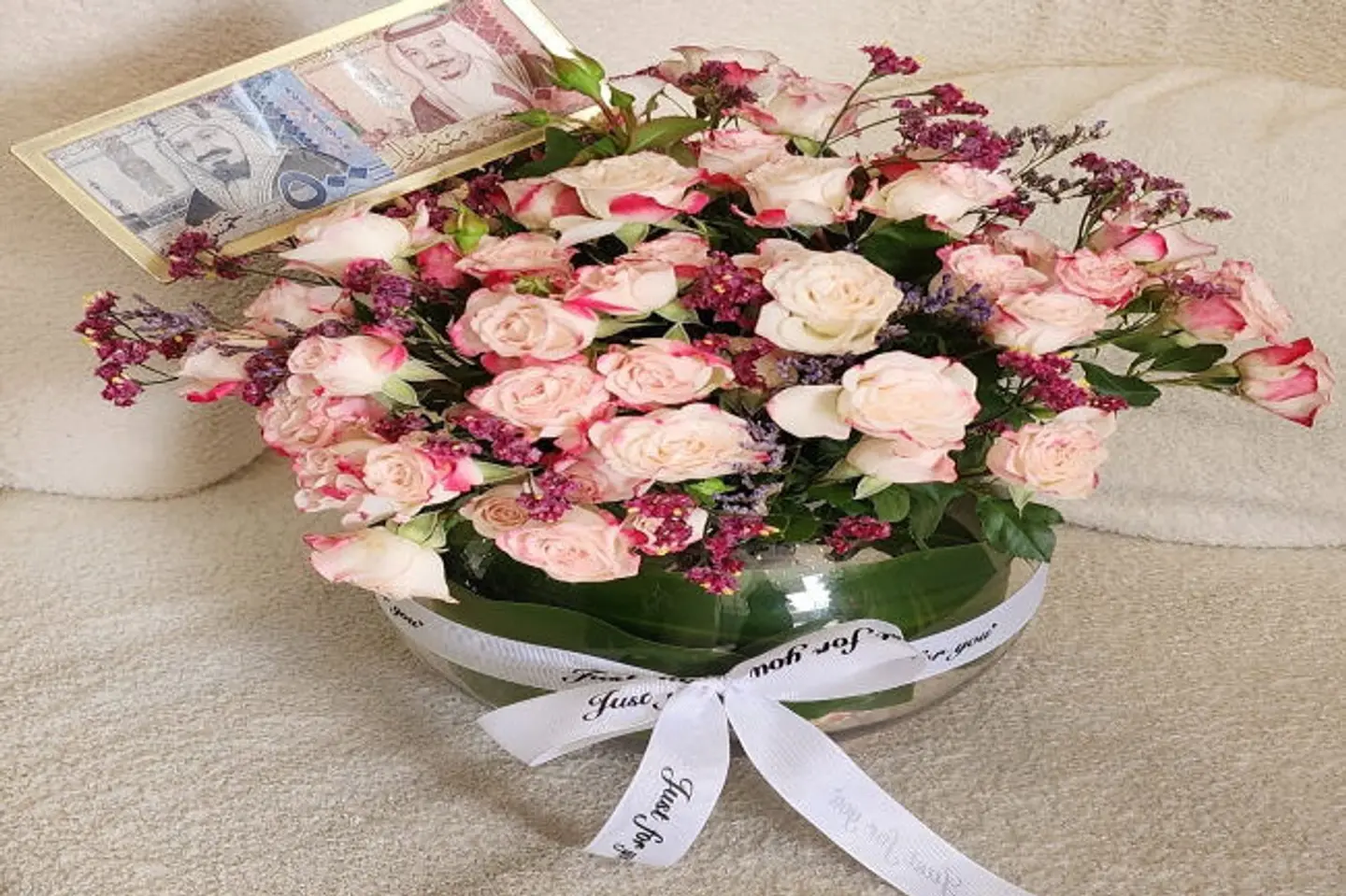 فازة ورد طبيعي