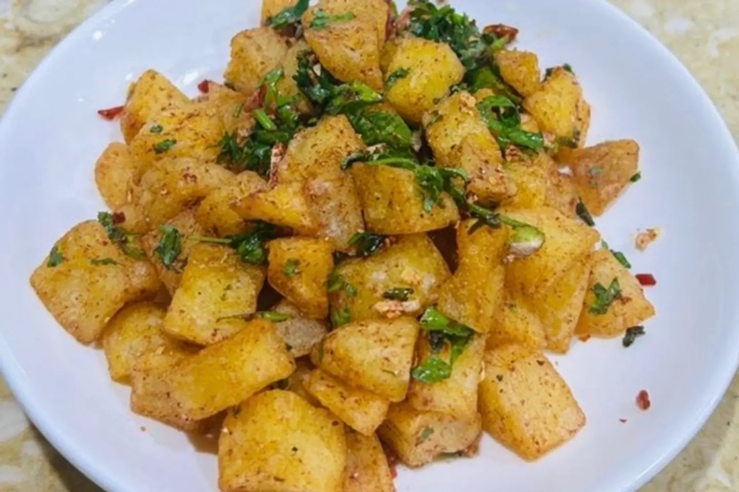 بطاطا حارة صغير