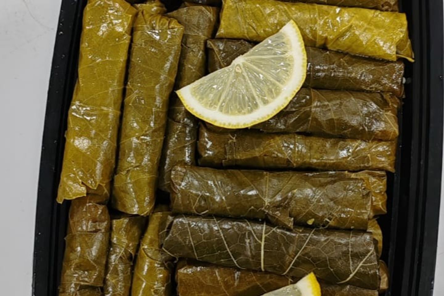ورق عنب مفرزن ٥٠ حبة