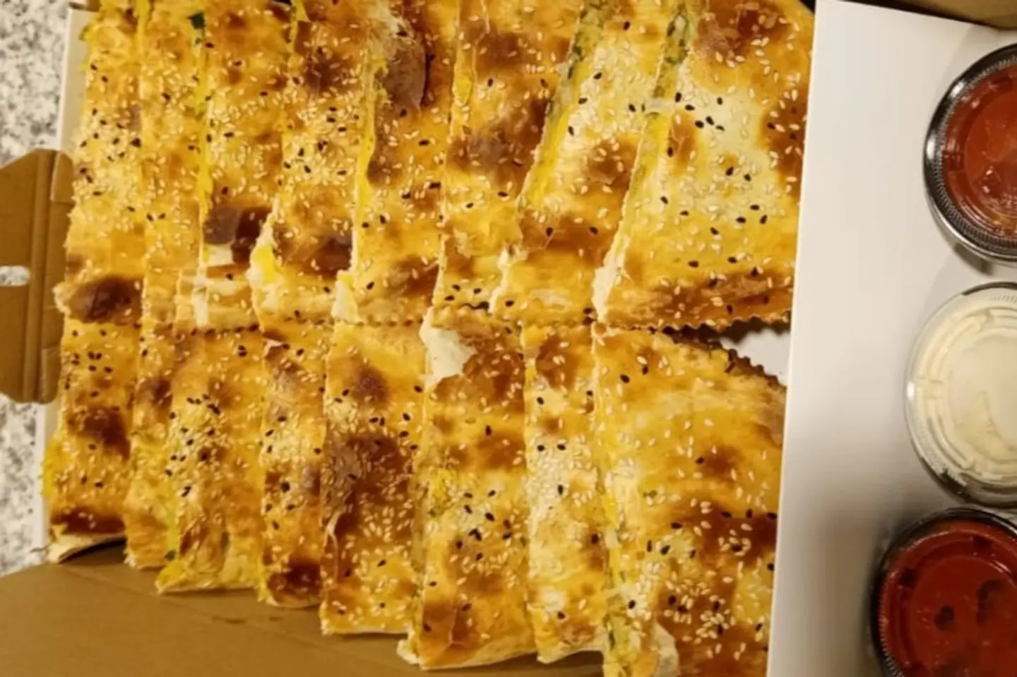 Falafel Pies 16 Pieces
