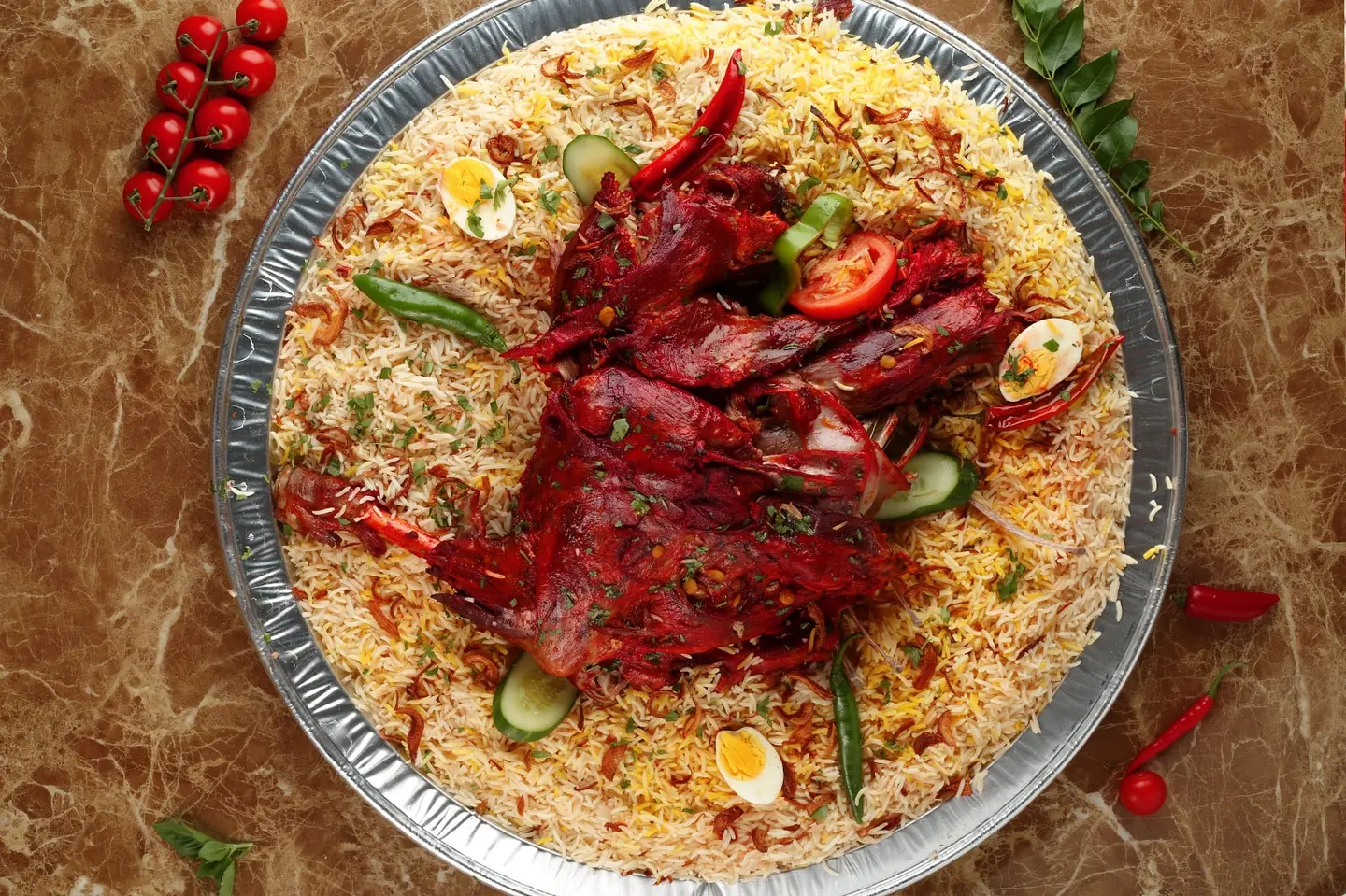 عرض يوم التأسيس نصف ذبيحة