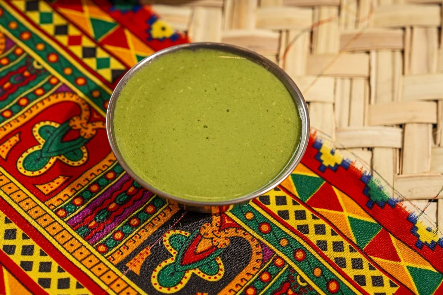 سلطة زبادي حارة