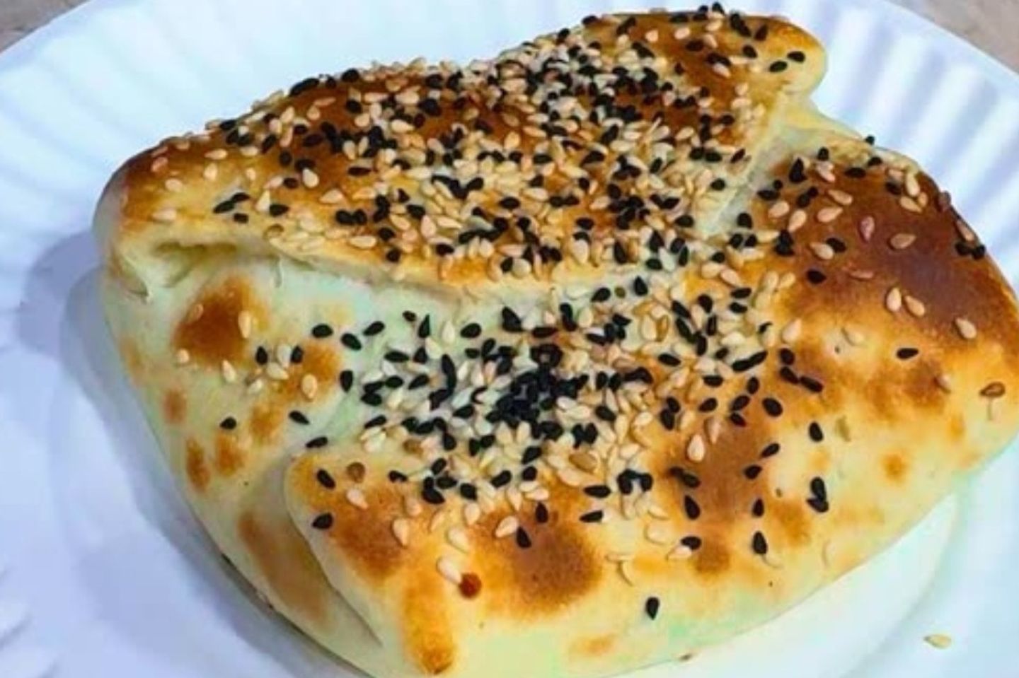 برجر دجاج فرني بالعجين