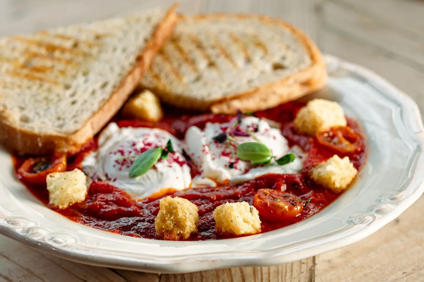 Red   Benedict