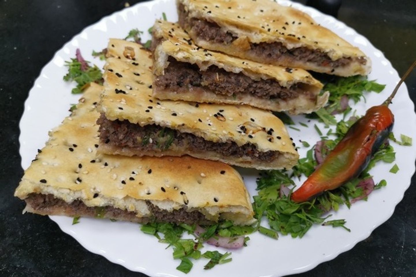 حواوشي اسكندراني سجق