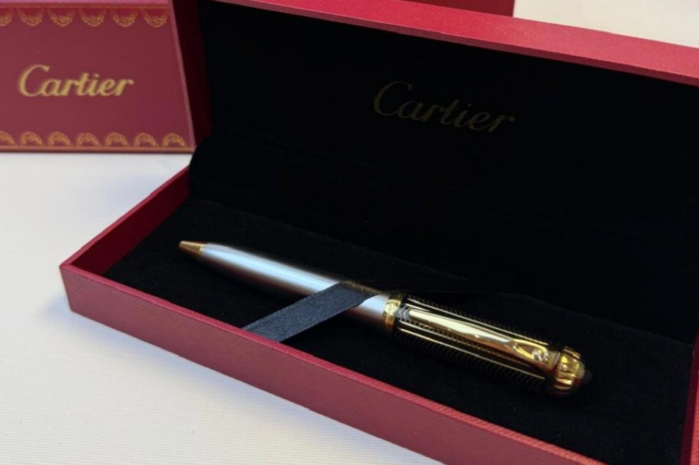 Cartier Pen 11
