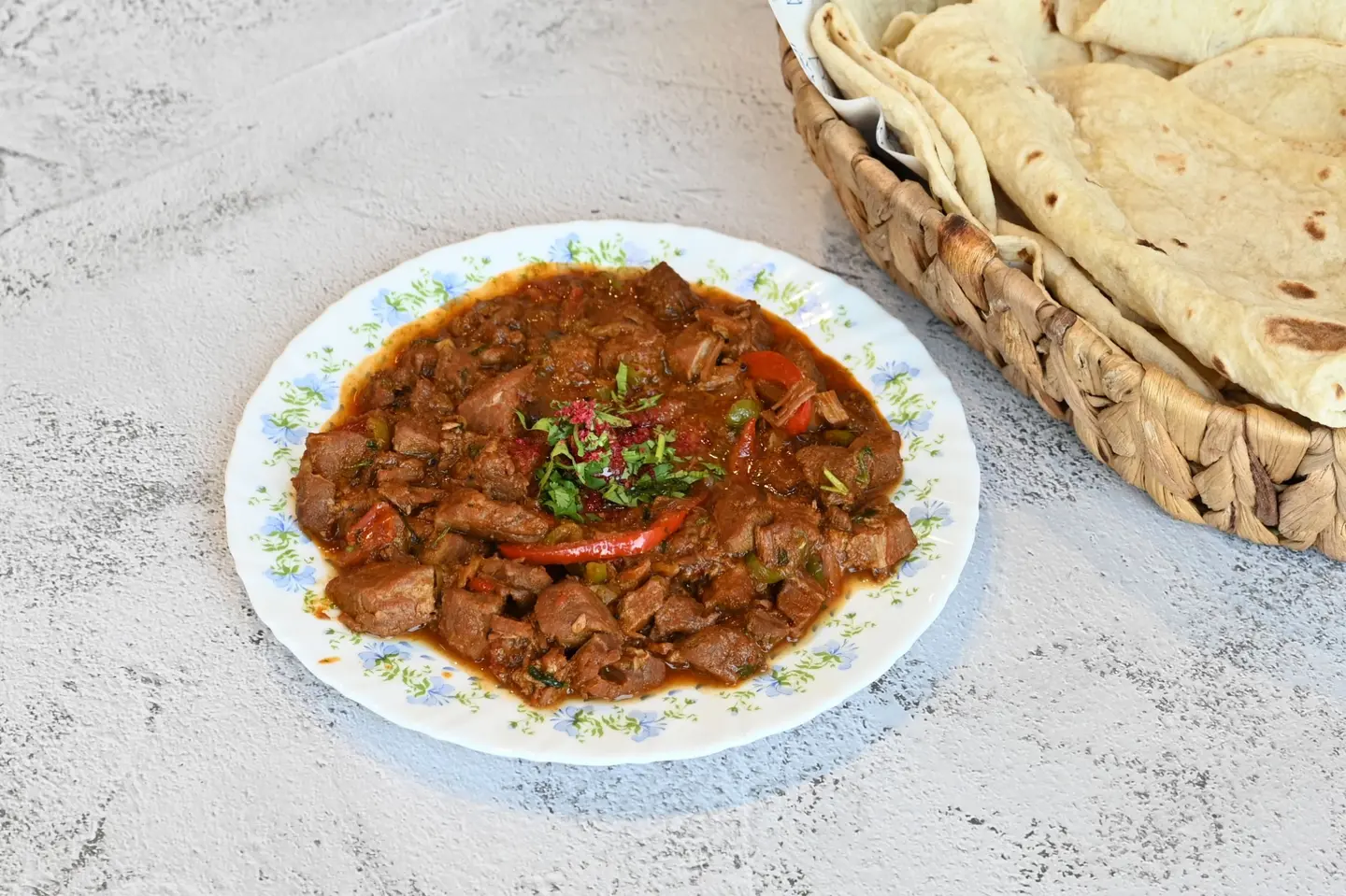 Meat With Tomatoes