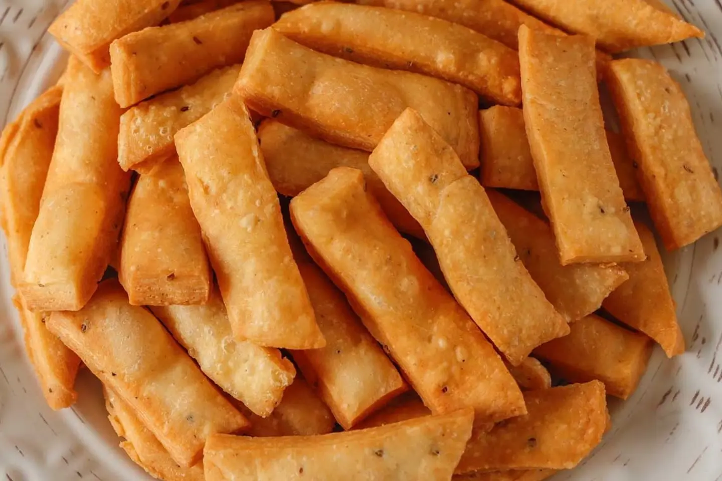 Namak Pare - One Kg
