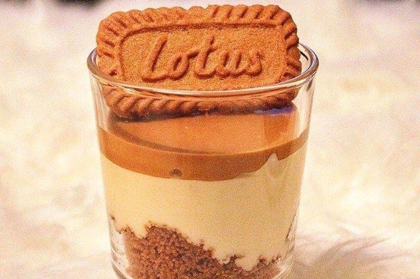 حلى لوتس