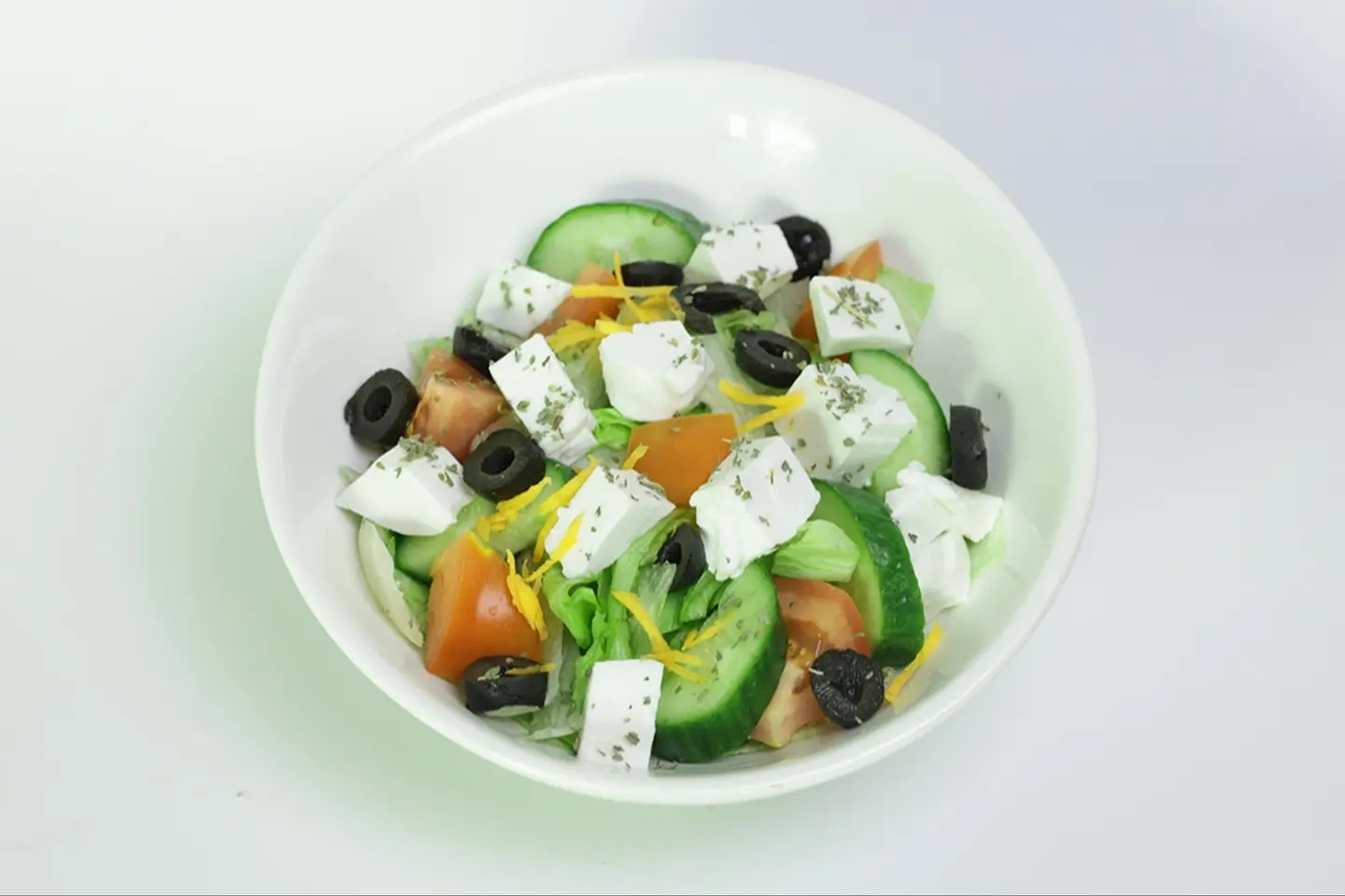 سلطة يونانية