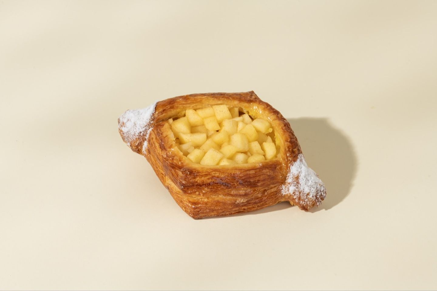 دانش تفاح