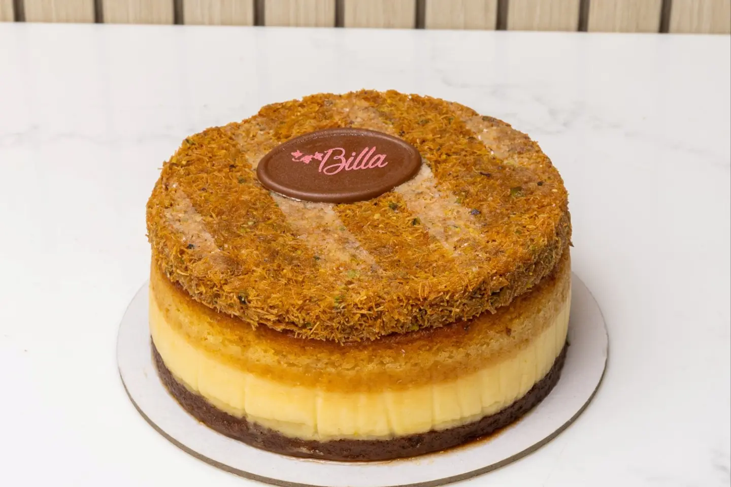 تشيز كيك كنافة بسبوسة وسط