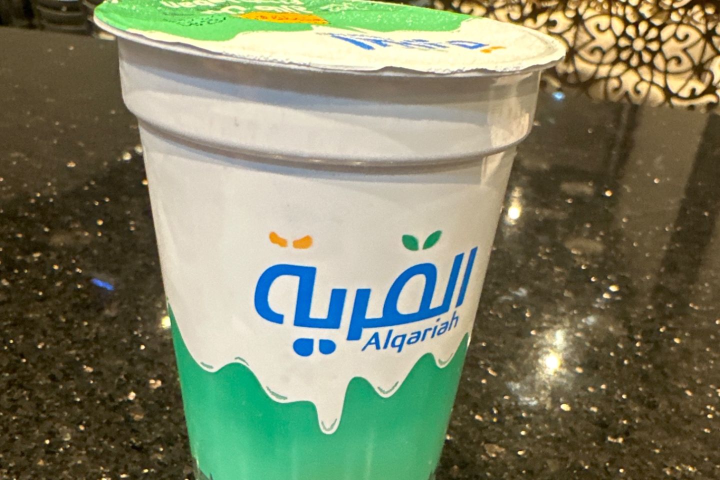 لبن القرية