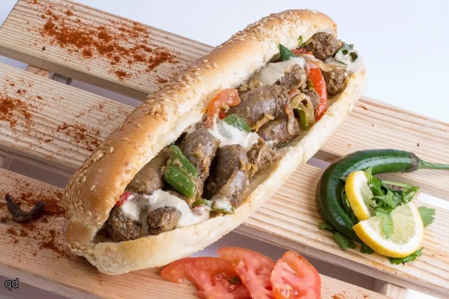 ساندوتش سجق
