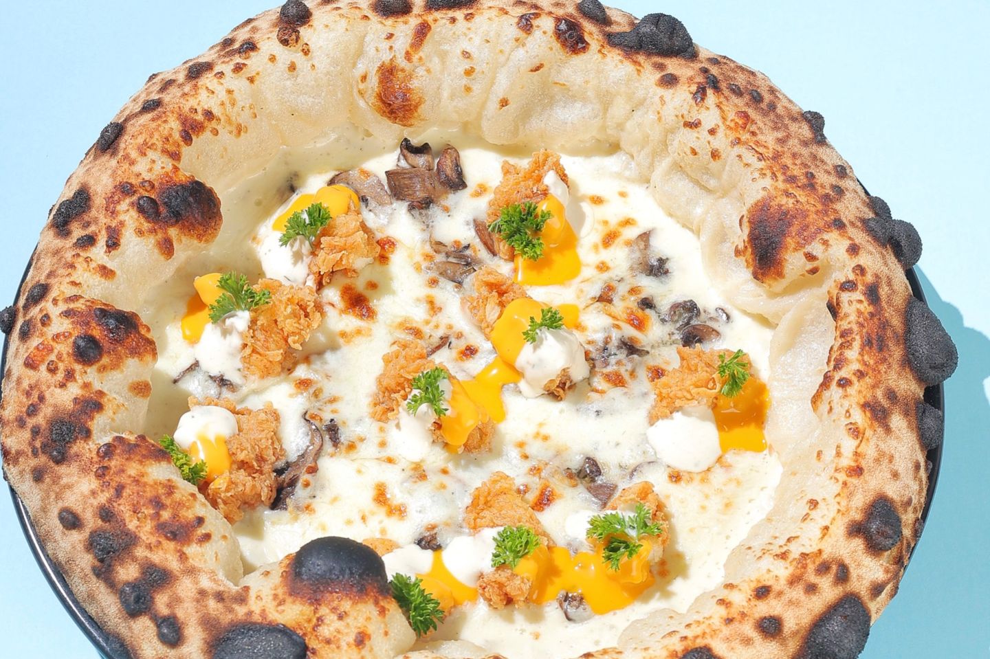 Crispy Chicken Alfredo Pizza