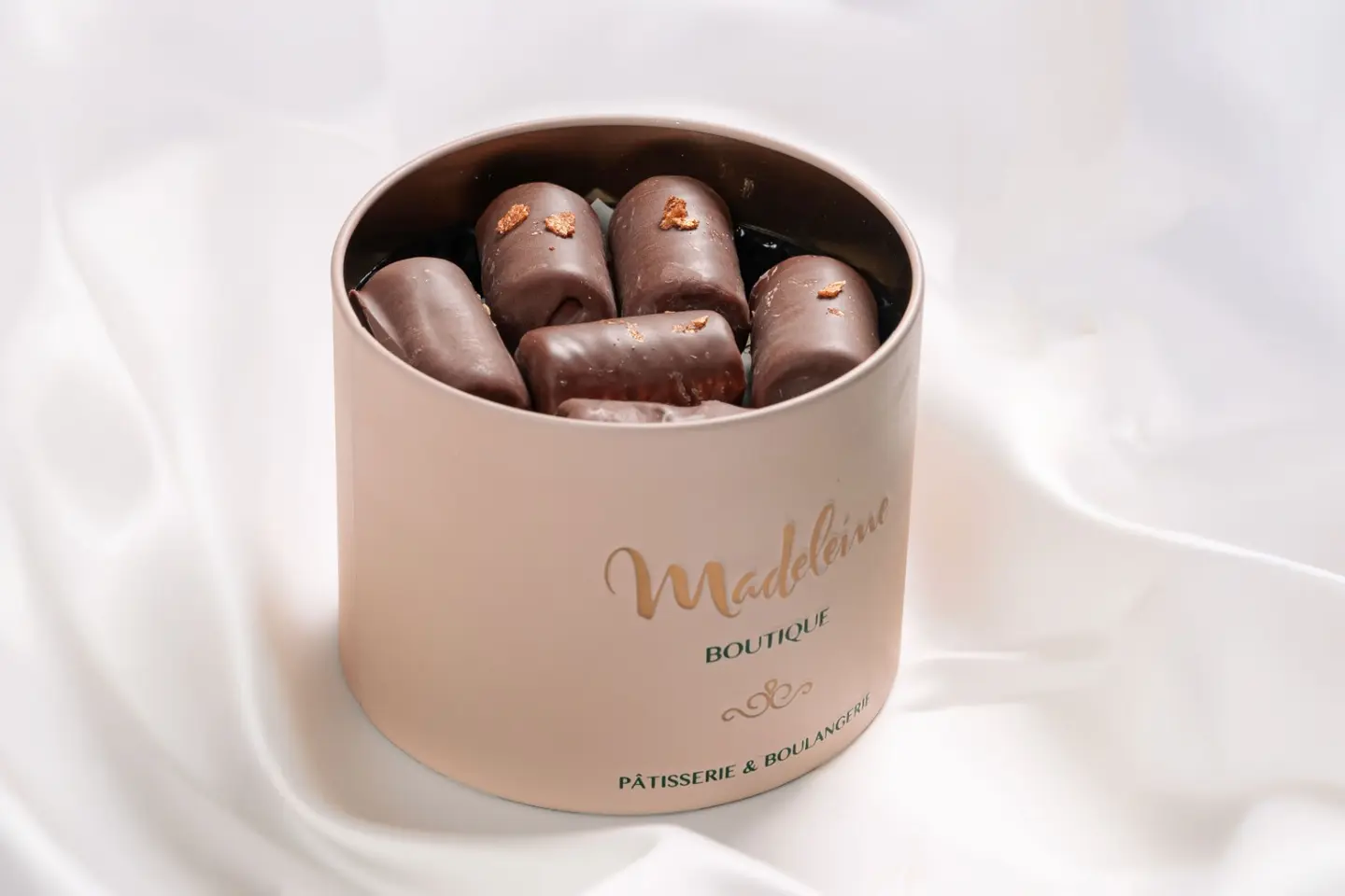 Almond Nuttella Wafe