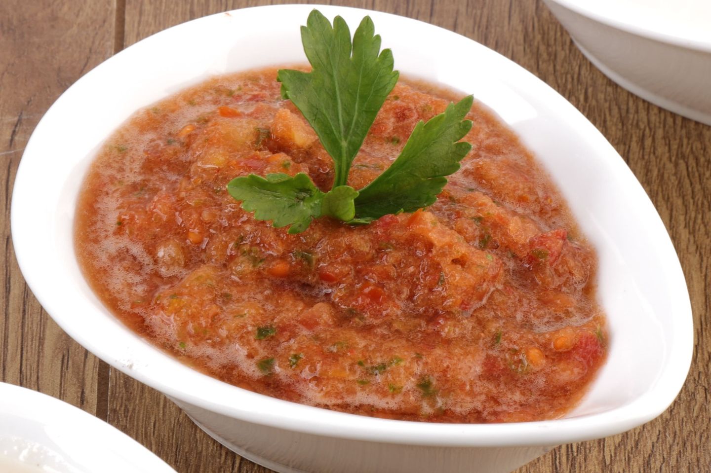 سلطة حار