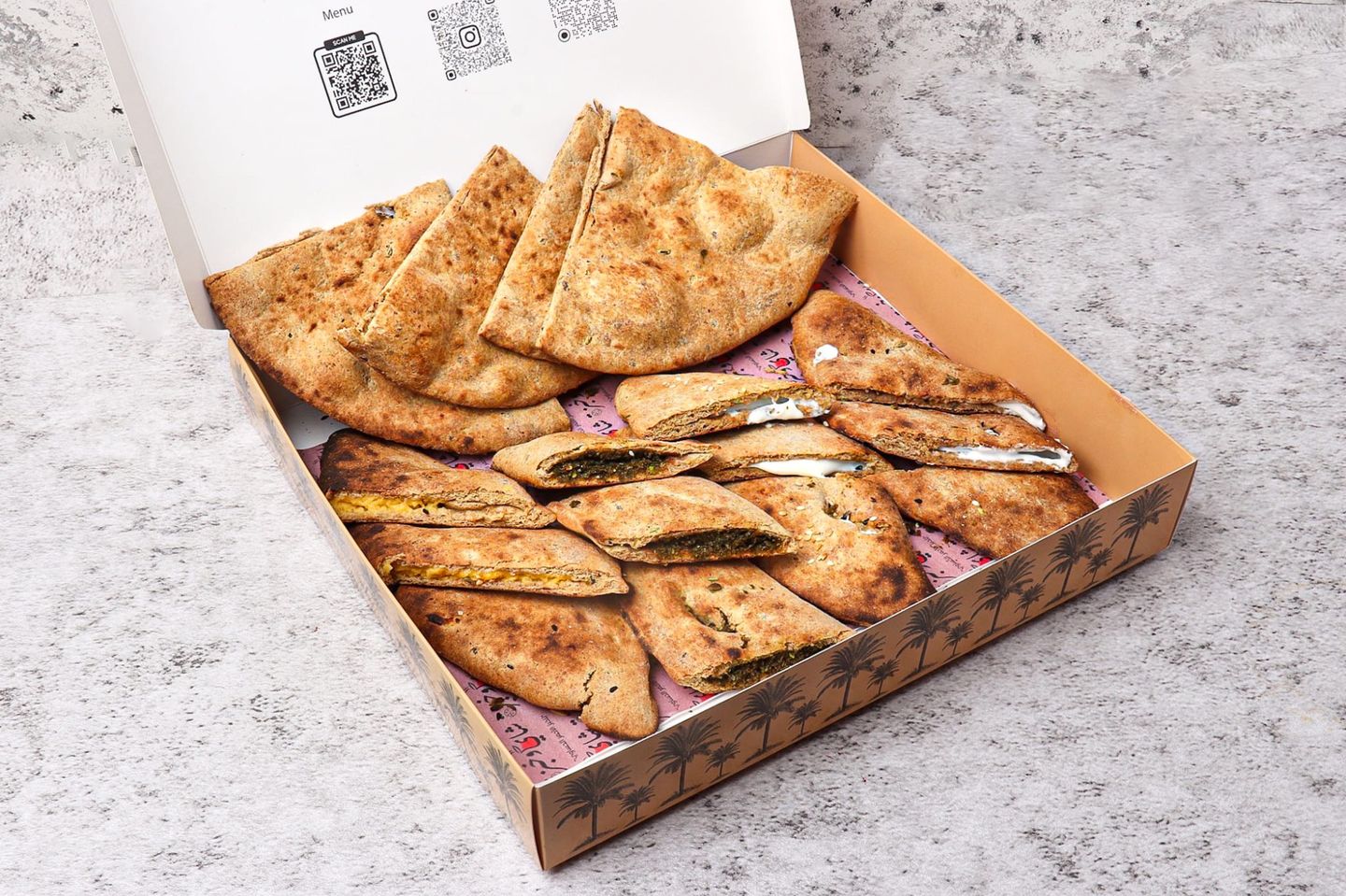 Friday Box Sayel Mozzarella Cheese Labneh With Thyme Thyme And Cheese With Sesame