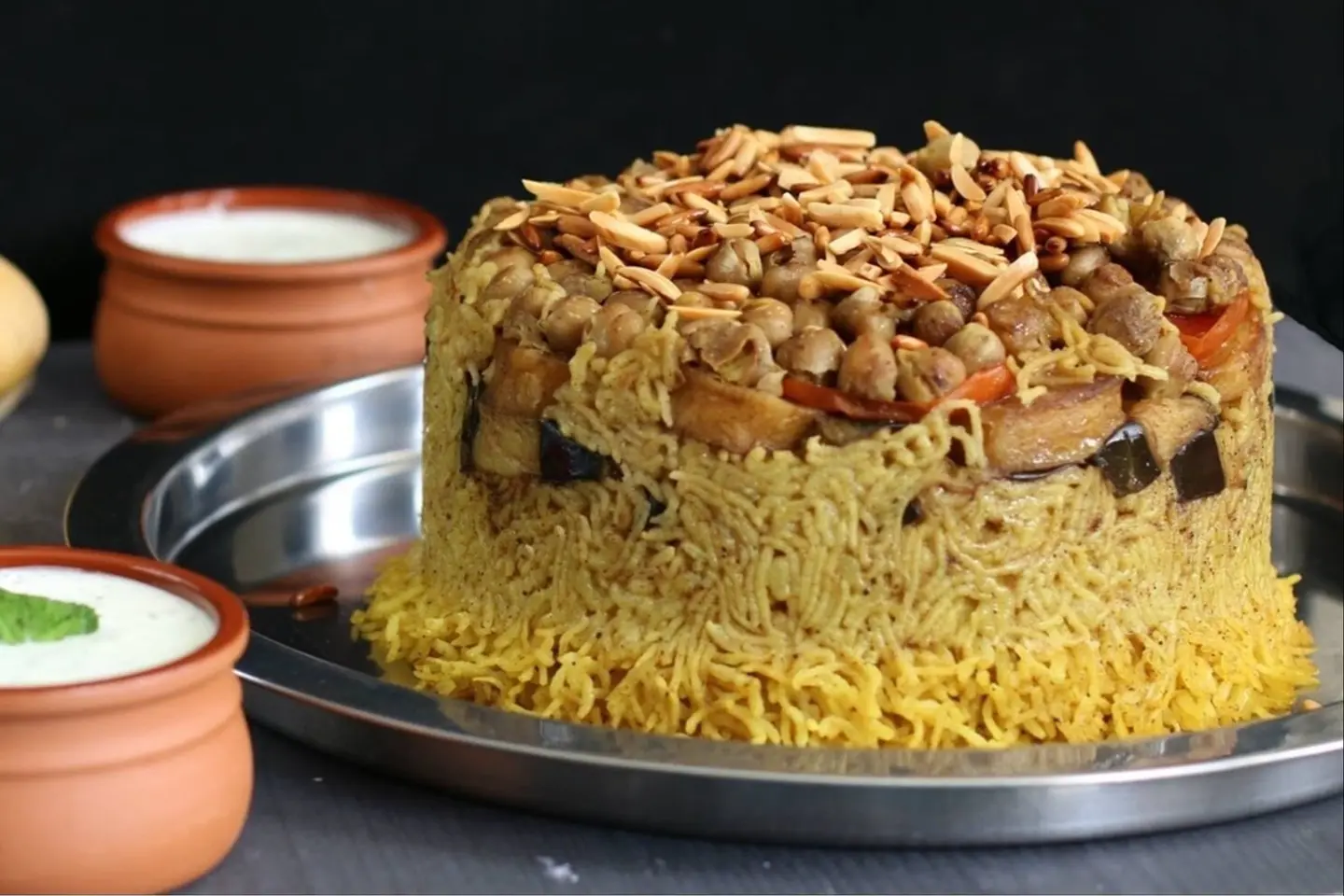 مقلوبة لحم