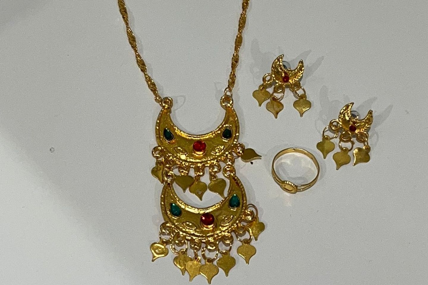 طقم شعبي