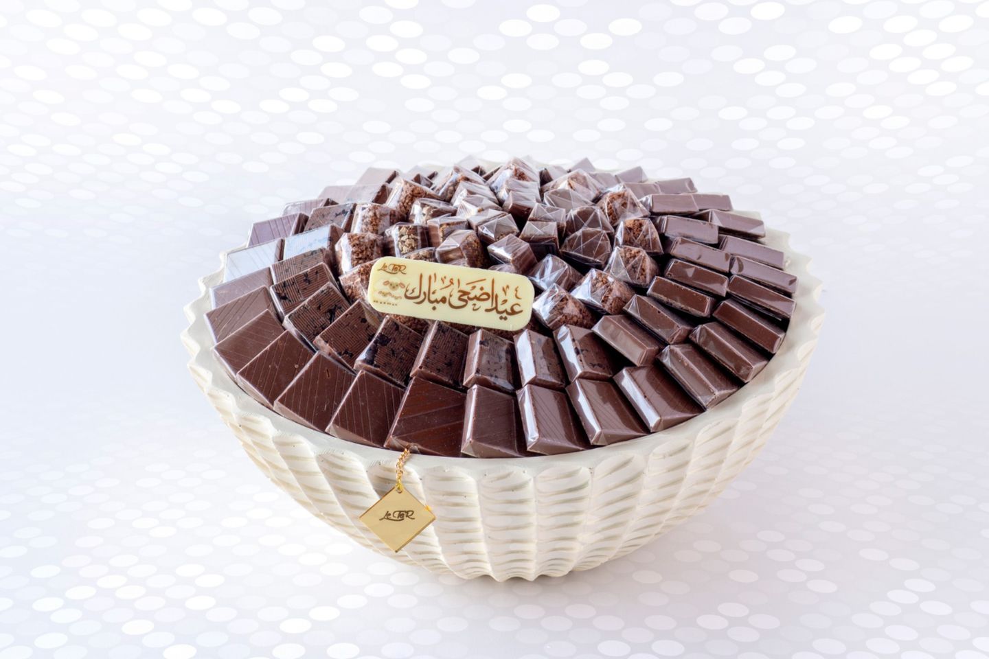 White Wavy Round Chocolate Tray