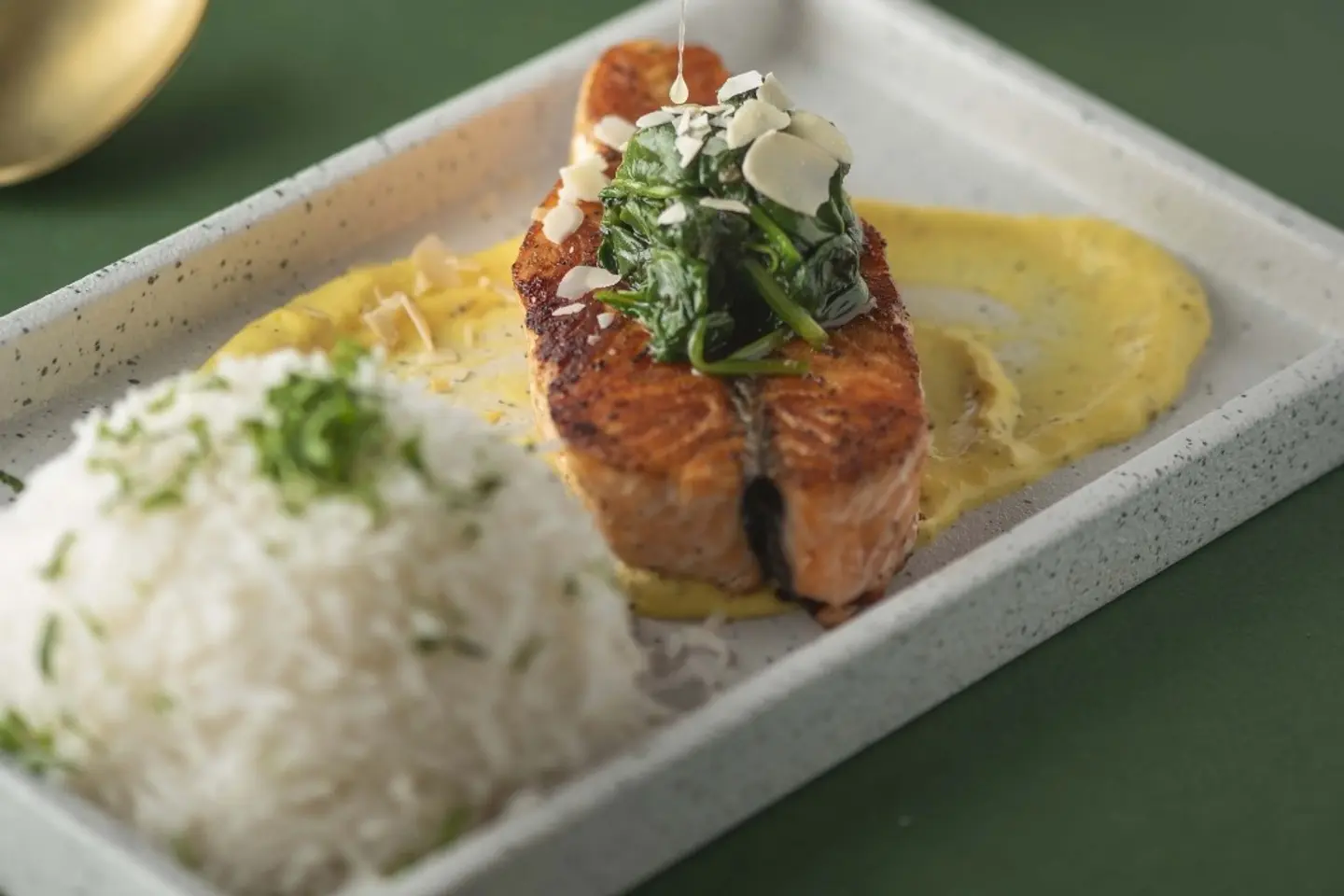 Grilled Salmon With Creamy Spinach